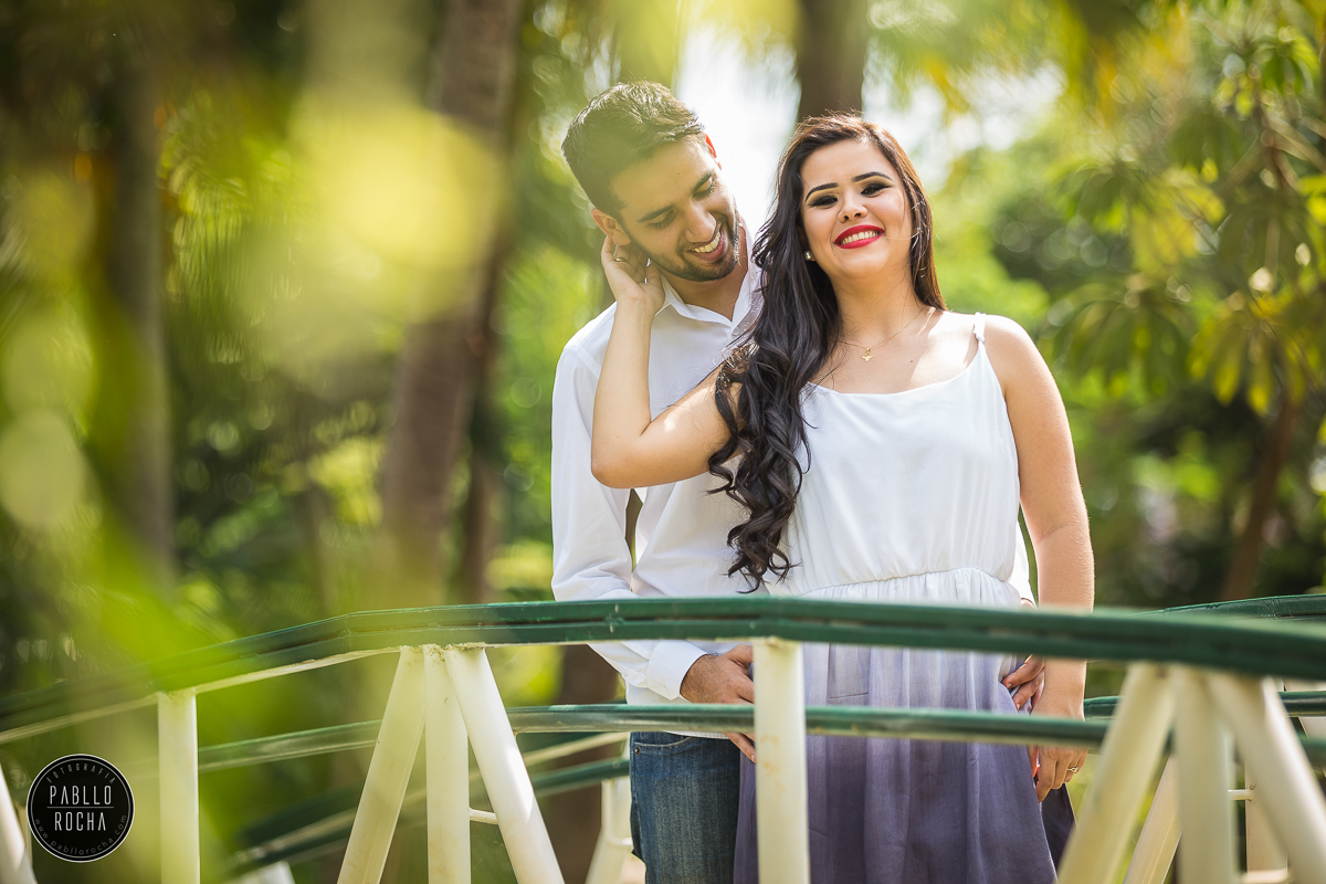 Ensaio Namorando - Ensaio Pré Casamento - PréCasamento - Parque do Sabiá - Namorando Parque do Sabiá - Pré Casamento Parque do Sabiá - Namorando na Ponte