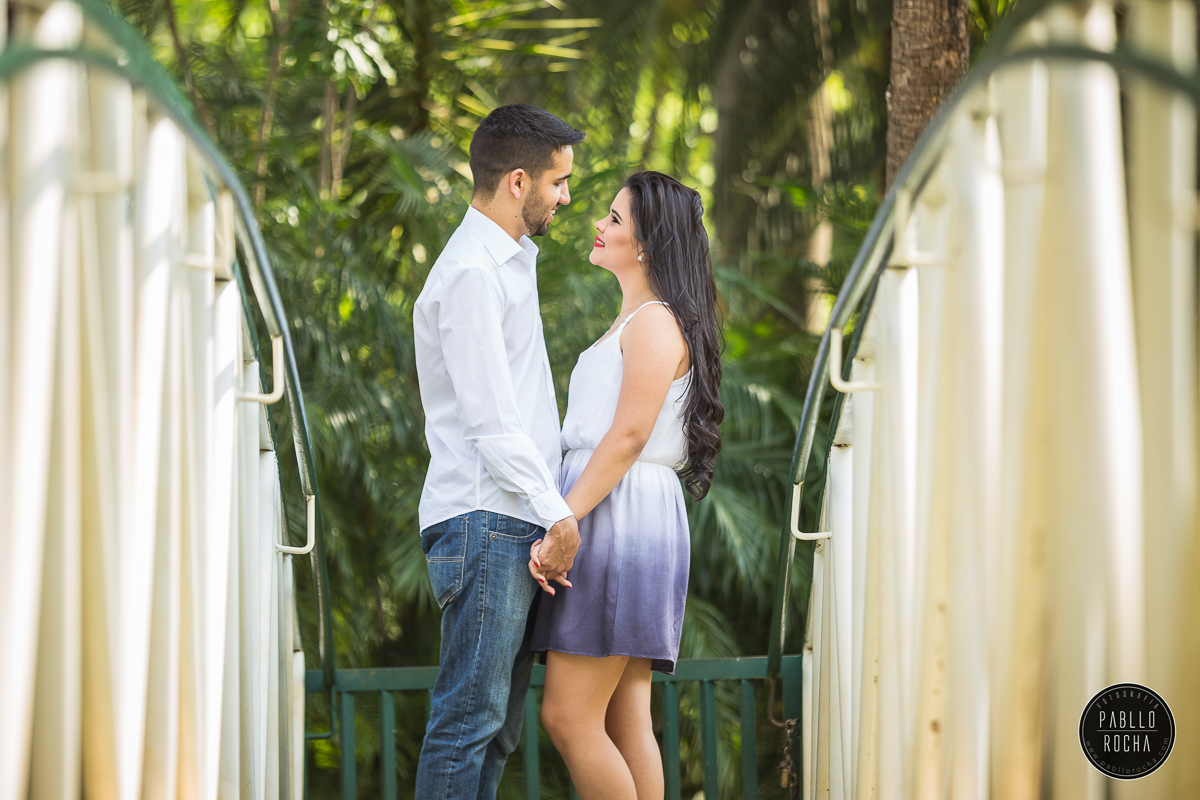 Ensaio Namorando - Ensaio Pré Casamento - PréCasamento - Parque do Sabiá - Namorando Parque do Sabiá - Pré Casamento Parque do Sabiá