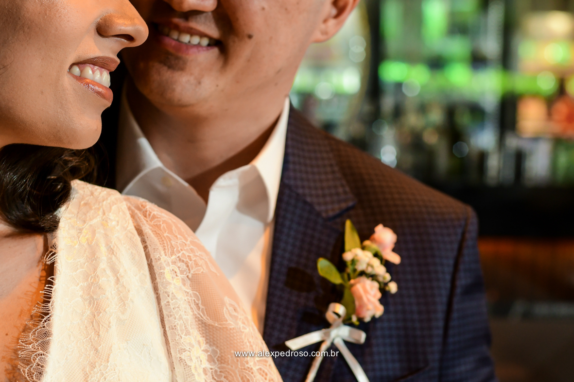 sorriso casal apaixonado 