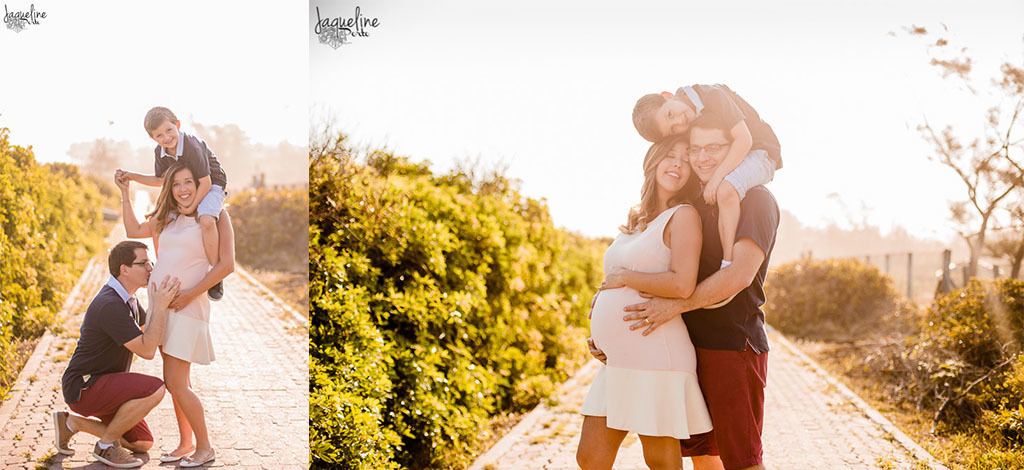 Jaqueline-Porto-Fotografia-ensaio-gestante-Praia-da-Reserva-Rio-de-Janeiro-gravida-marido-e-filho-mais-velho-posando-para-foto