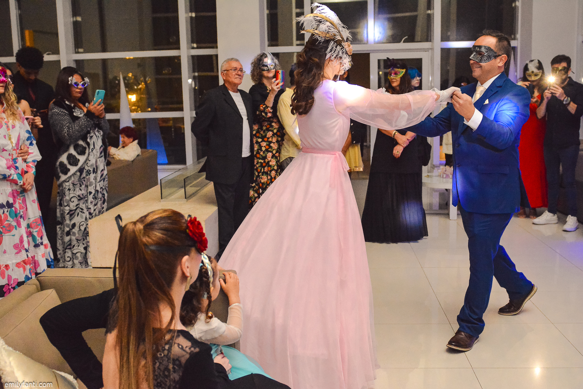 15 anos, aniversário, balada, cobertura 15 anos, cobertura fotográfica, cobertura fotográfica em sp, debutante, debutante sp, emily fanti, fotografia afetiva, fotografia de 15 anos, fotografia de debutante, fotografia de festa, são paulo