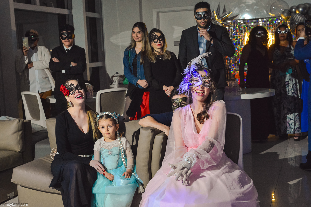 15 anos, aniversário, balada, cobertura 15 anos, cobertura fotográfica, cobertura fotográfica em sp, debutante, debutante sp, emily fanti, fotografia afetiva, fotografia de 15 anos, fotografia de debutante, fotografia de festa, são paulo