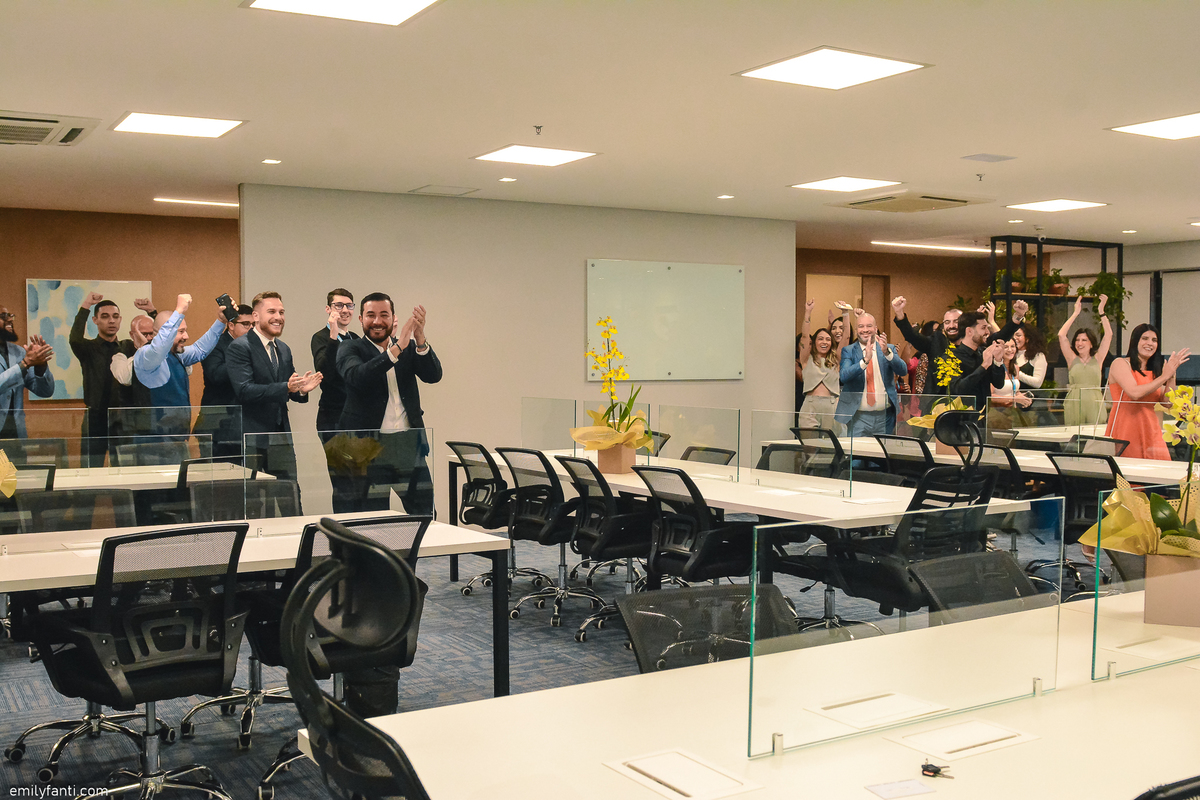 cobertura corporativa, cobertura fotográfica em são paulo, consórcio, emily fanti, fotografia de empresa, fotografia institucional, fotografia no escritório, institucional, retrato corporativo, seguros , escritório ; fotografia corporativa, festa da firma