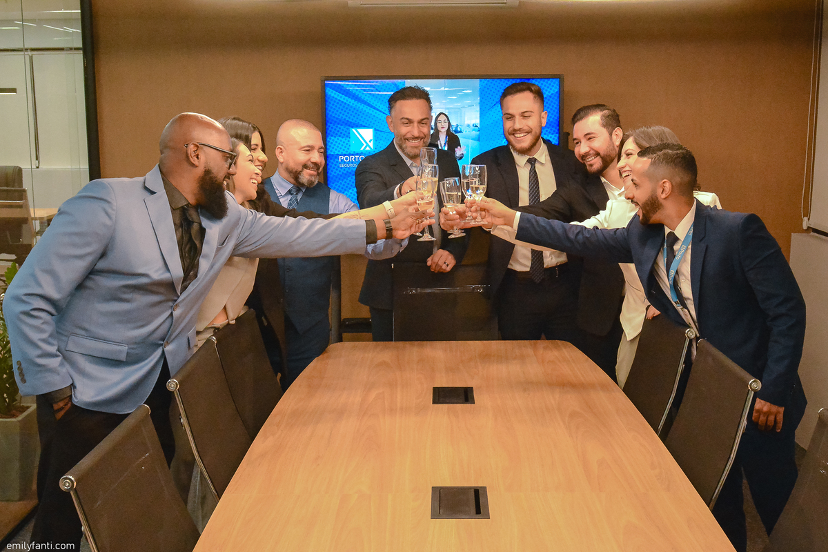 cobertura corporativa, cobertura fotográfica em são paulo, consórcio, emily fanti, fotografia de empresa, fotografia institucional, fotografia no escritório, institucional, retrato corporativo, seguros , escritório ; fotografia corporativa, festa da firma