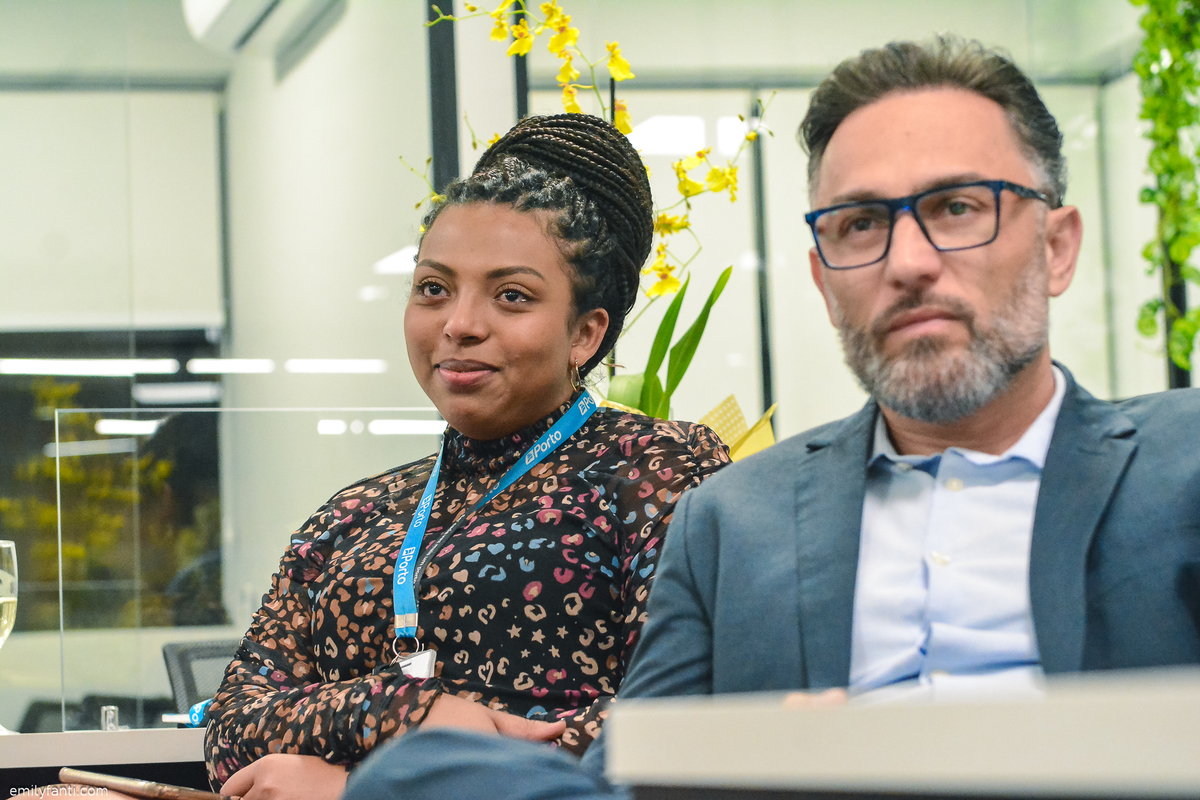 cobertura corporativa, cobertura fotográfica em são paulo, consórcio, emily fanti, fotografia de empresa, fotografia institucional, fotografia no escritório, institucional, retrato corporativo, seguros , escritório ; fotografia corporativa, festa da firma
