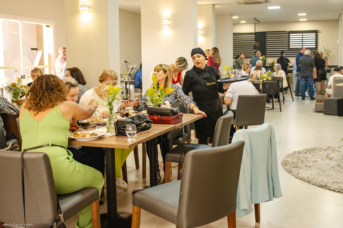 aniversário, aniversário de 100 anos, bday, cobertura fotográfica de família, cobertura fotográfica em são paulo, emily fanti, fotografia afetiva, fotografia de família, fotografia documental, história de familia, legado, eterno, álbum de família