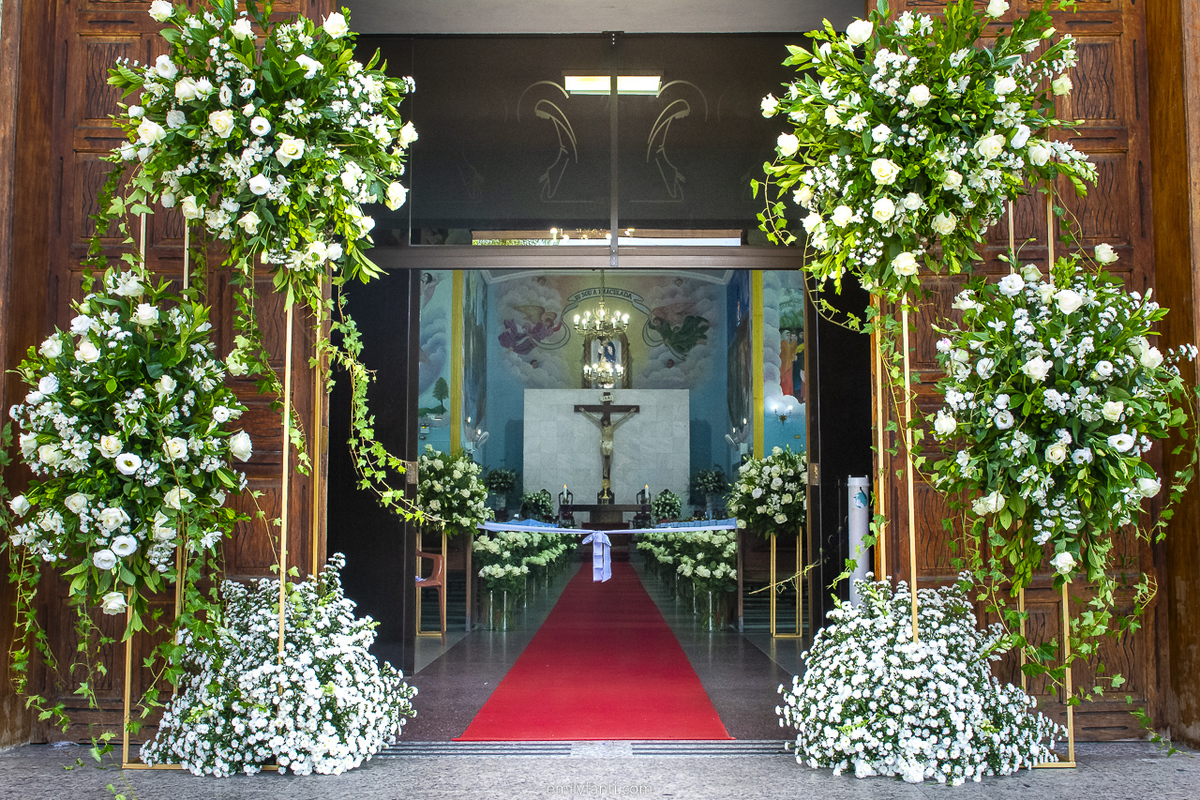 cobertura fotográfica, decor, decoração, decoração de igreja, decoradora, emily fanti, flores, florista, flowers, fotografia de casamento, fotografia de flores, montagem de decoração, noivas, rosas, foto de flores, decoração de casamento, decor casamento