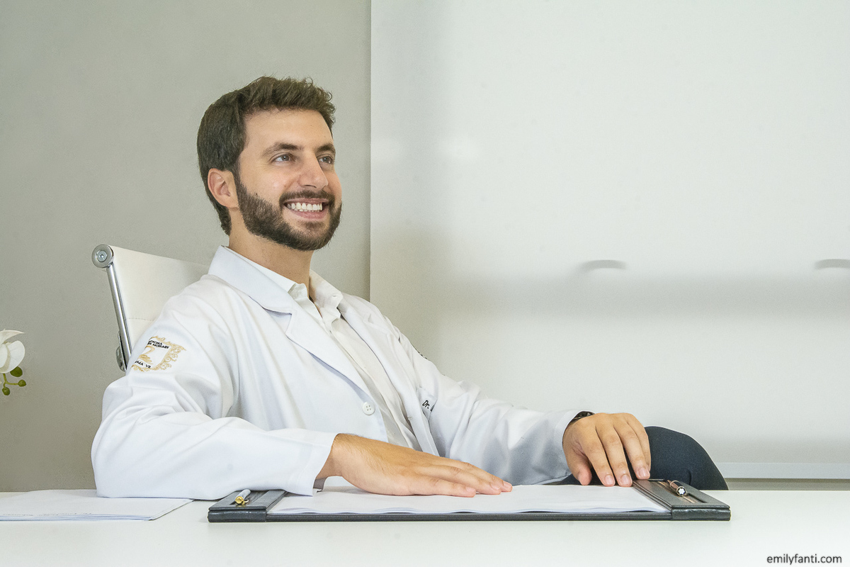 business, clínica médica, consultório médico, dermatologia, emily fanti, ensaio de médico, ensaio profissional, foto de consultório médico, foto de médico, foto profissional em são paulo, foto profissional em sp, retrato de médico, retrato área da saúde