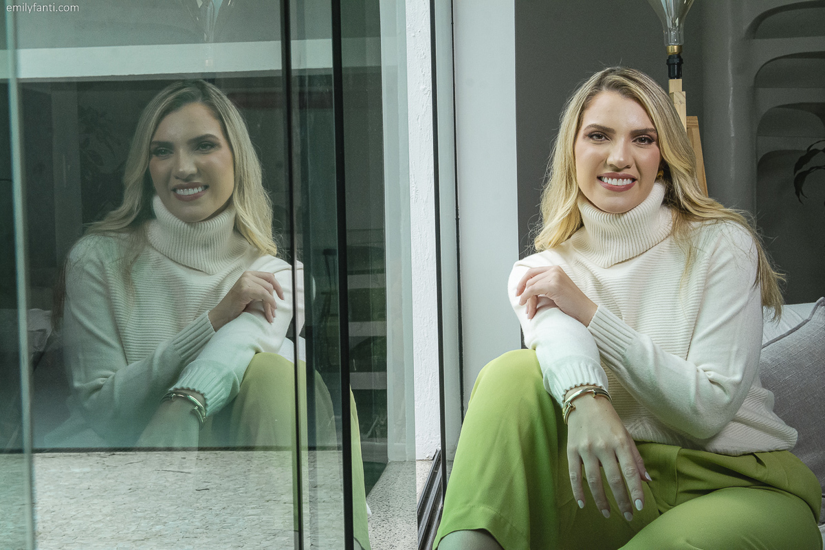 business, consultório médico, emily fanti, ensaio de médico, ensaio profissional, foto de consultório médico, foto de médico, foto profissional em são paulo, fotografia para profissionais da saúde, ginecologista, linkedin, médico, retrato de medico