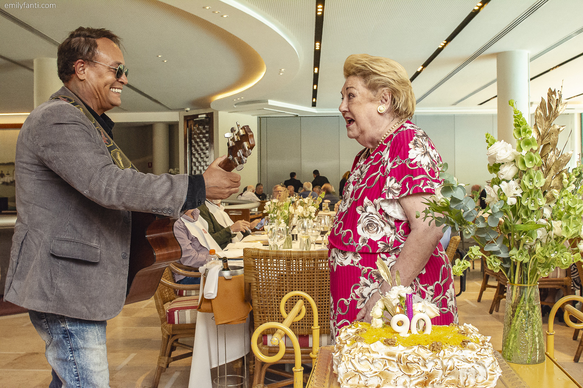 aniversário de 70 anos, clube athletico paulistano, aniversário adulto, clube athletico paulistano, cobertura de aniversário, emily fanti, ensaio de aniversário, estudio em são paulo, aniversário 80 anos, aniversário 90 anos, fotografo de aniversário