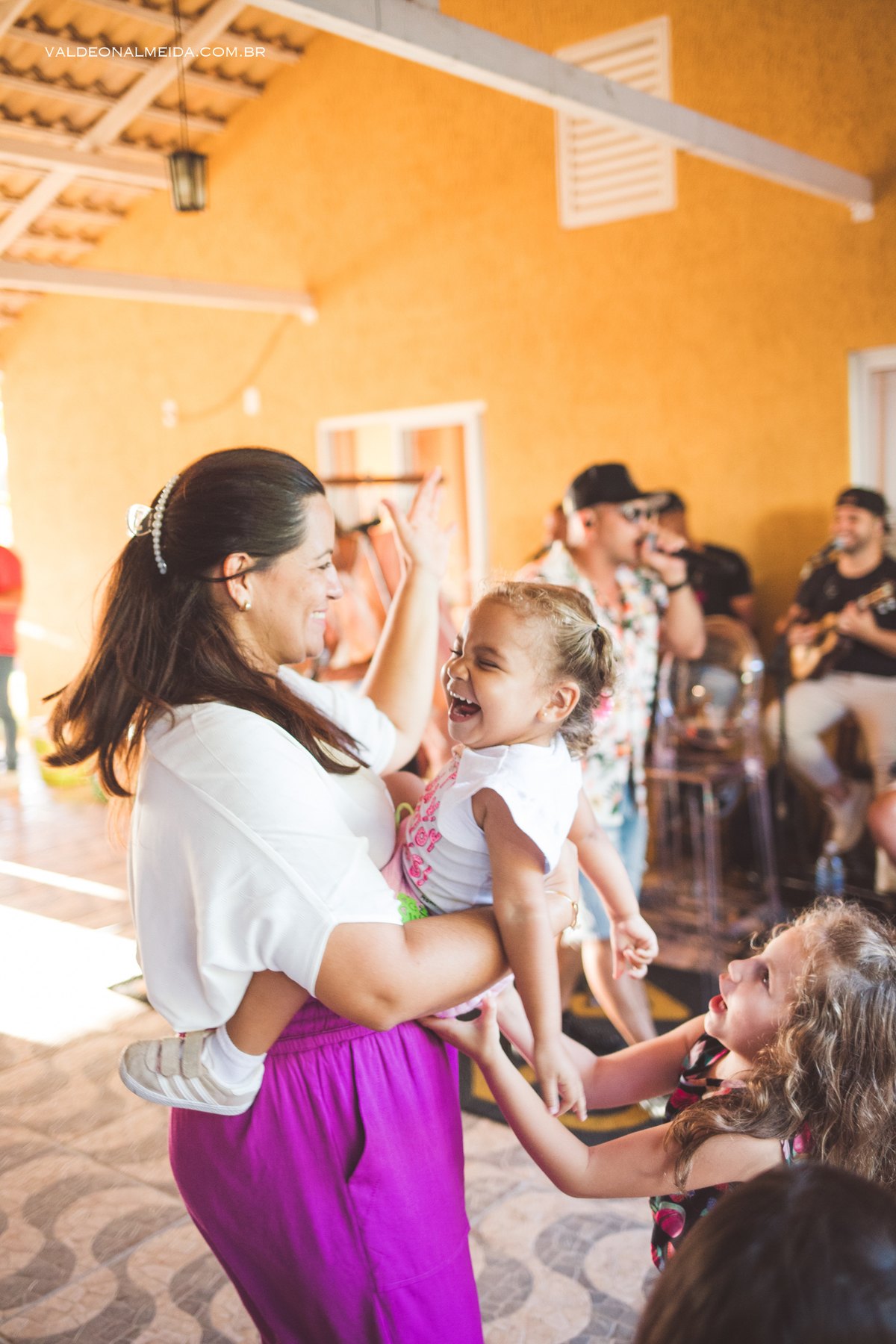 Chá bar do casal Paula e do Caio realizado no Rancho Pegorari em Santo Antonio de Posse 