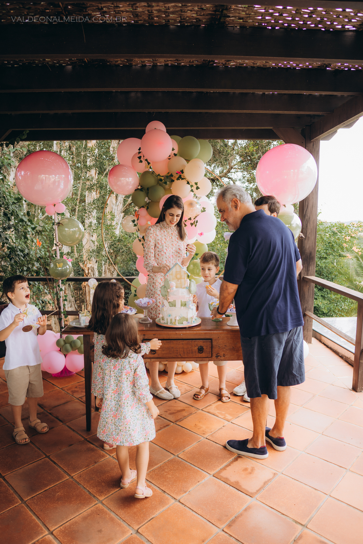 Fotos da festa de aniversário infantil de 1 ano da Maria Luisa  em Holambra