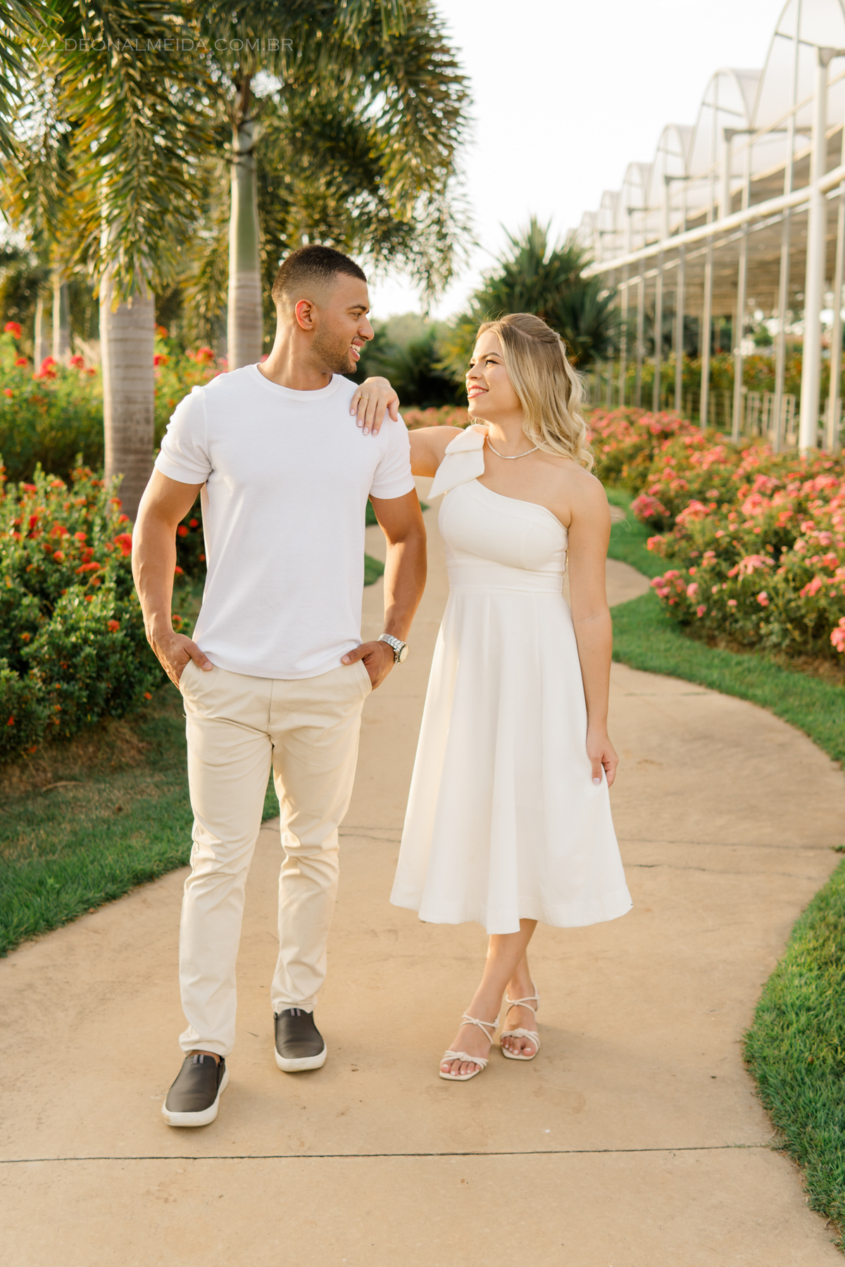 Ensaio fotográfico Pre Wedding do casal Jhenniffer e Oseias no Bloemen Park em Holambra