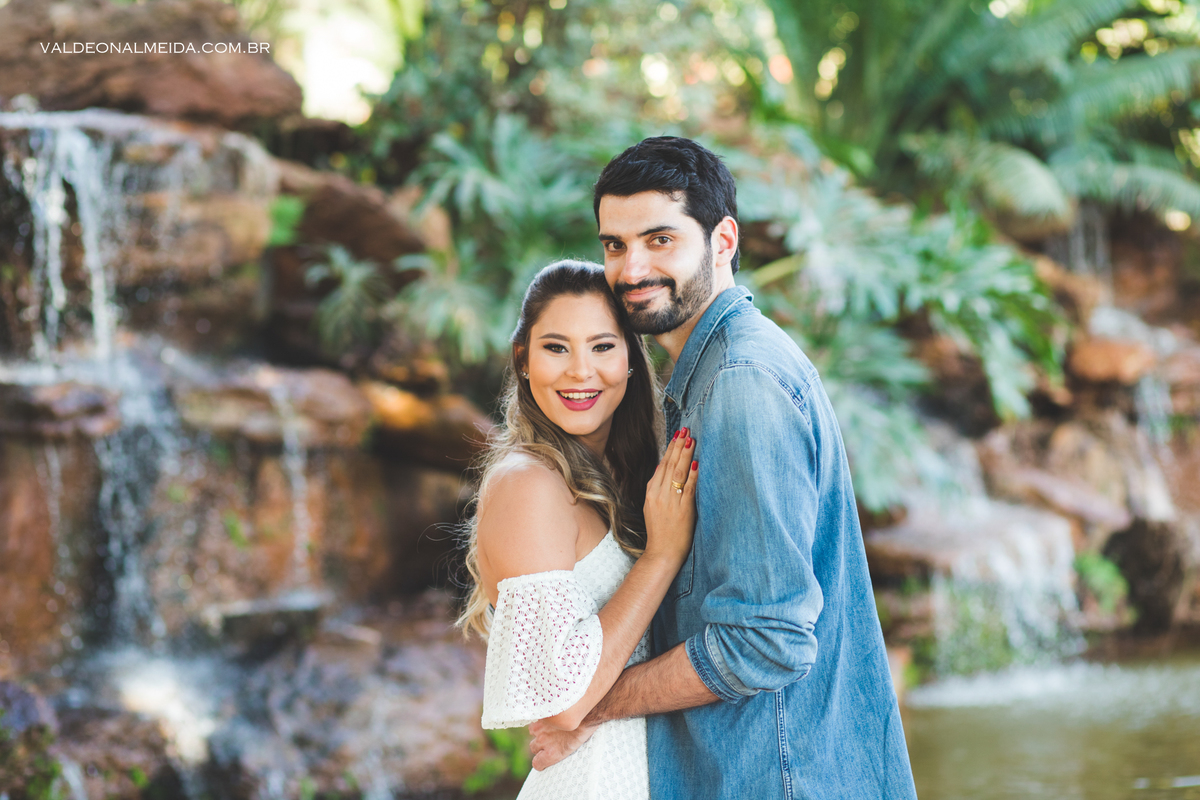 Ensaio Pre Wedding Luiza e Lucas em Holambra