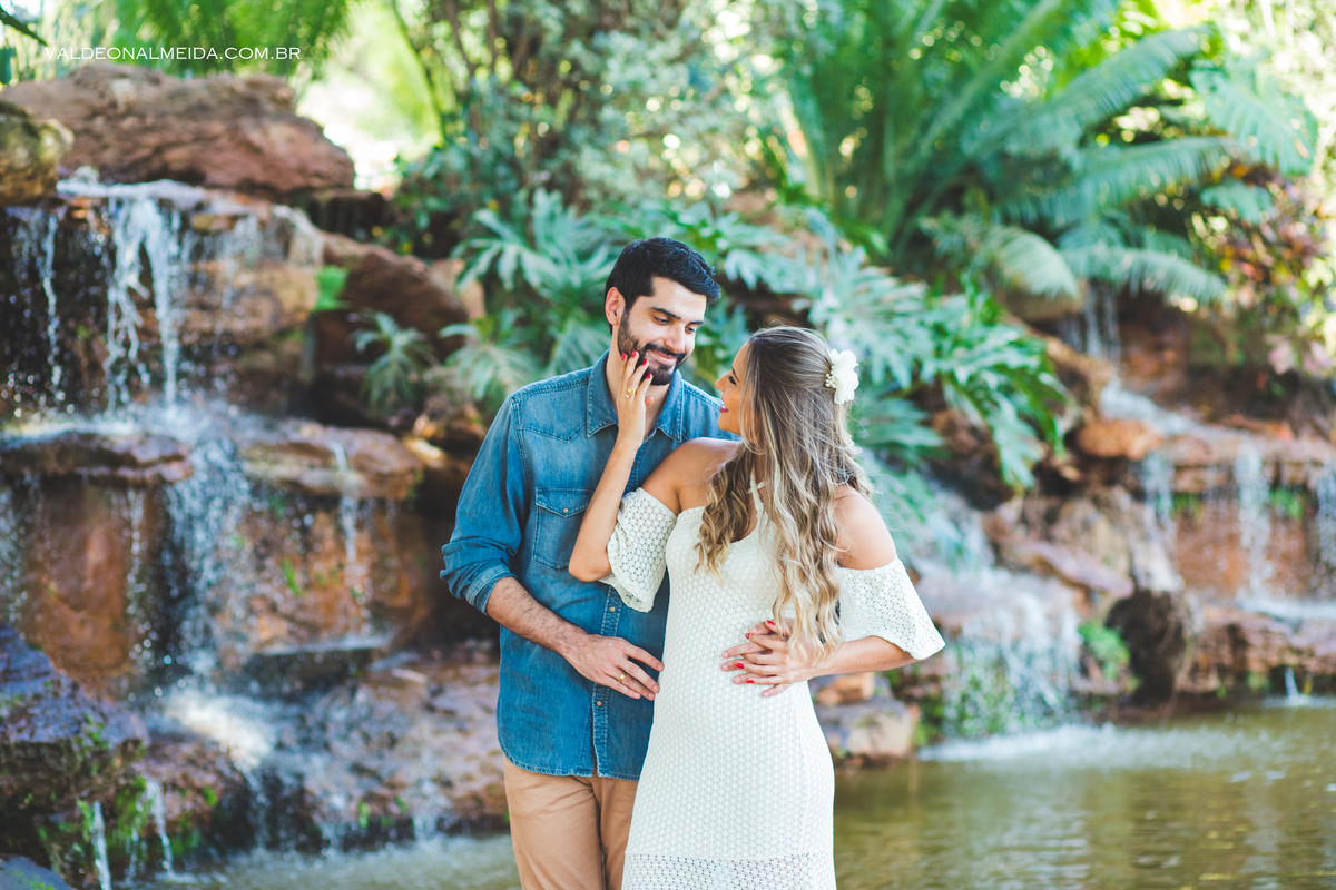 Ensaio Pre Wedding Luiza e Lucas em Holambra