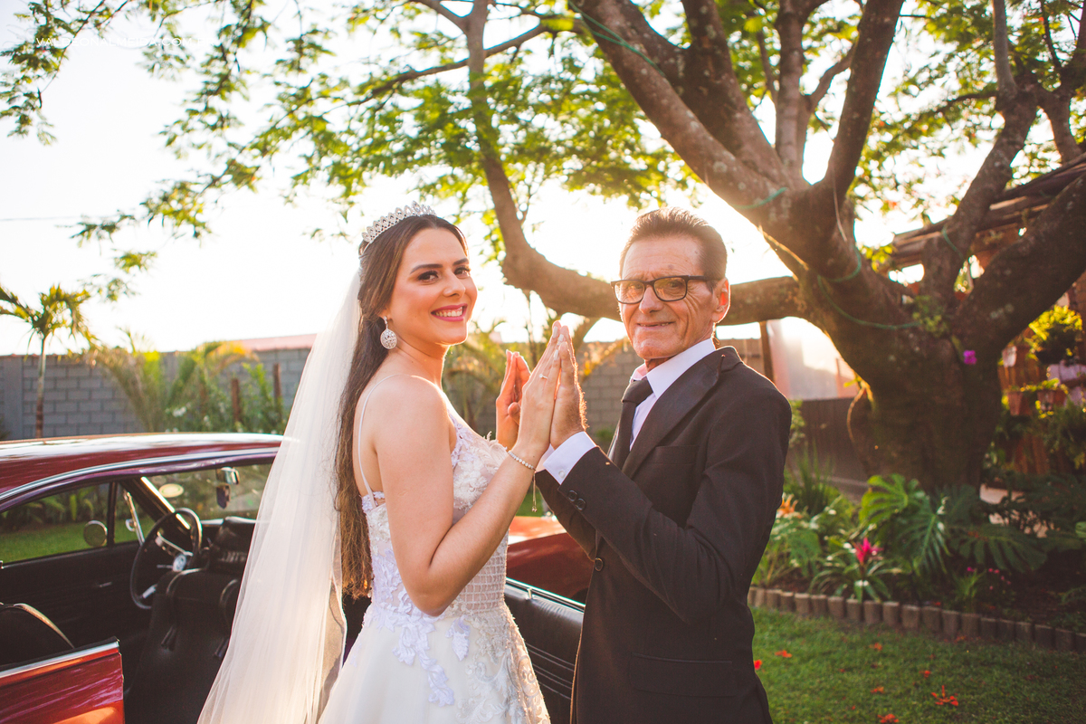 A noiva Hortência com seu pai