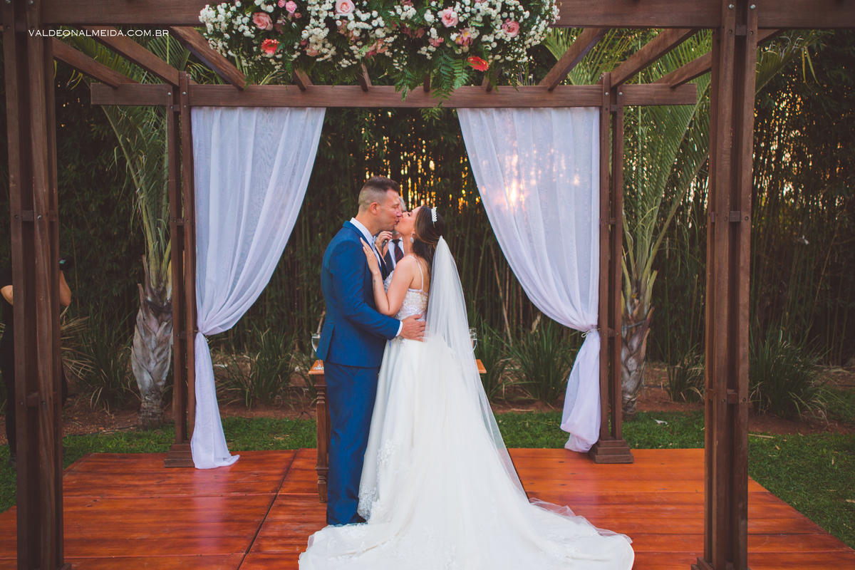 Fotografia de casamento ao ar livre