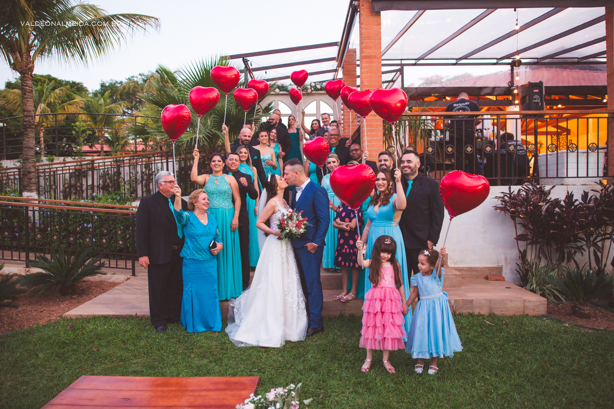 Os noivos e os padrinhos