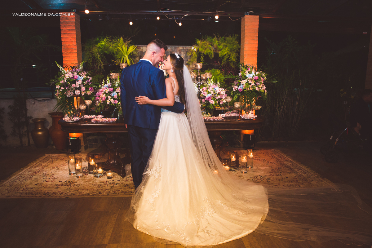 Fotografia de casamento - ensaio com os noivos