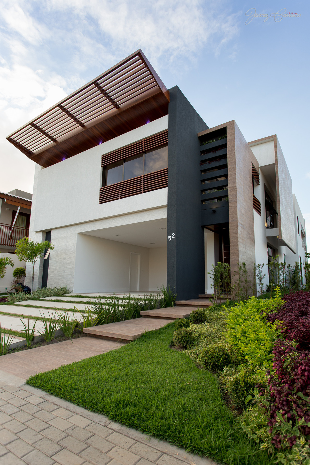 grafia-arquitetura-joão pessoa-paraiba-joãopessoa-pb-jampa-juarez-carneiro-studio-diego-carneiro-ferreira-fotografo-ambientação-casas-casa-prédio-edificio-arquiteta-arquiteto-revista-artestudio-luxo-moradia-imagens-construtora-imoveis-ideias