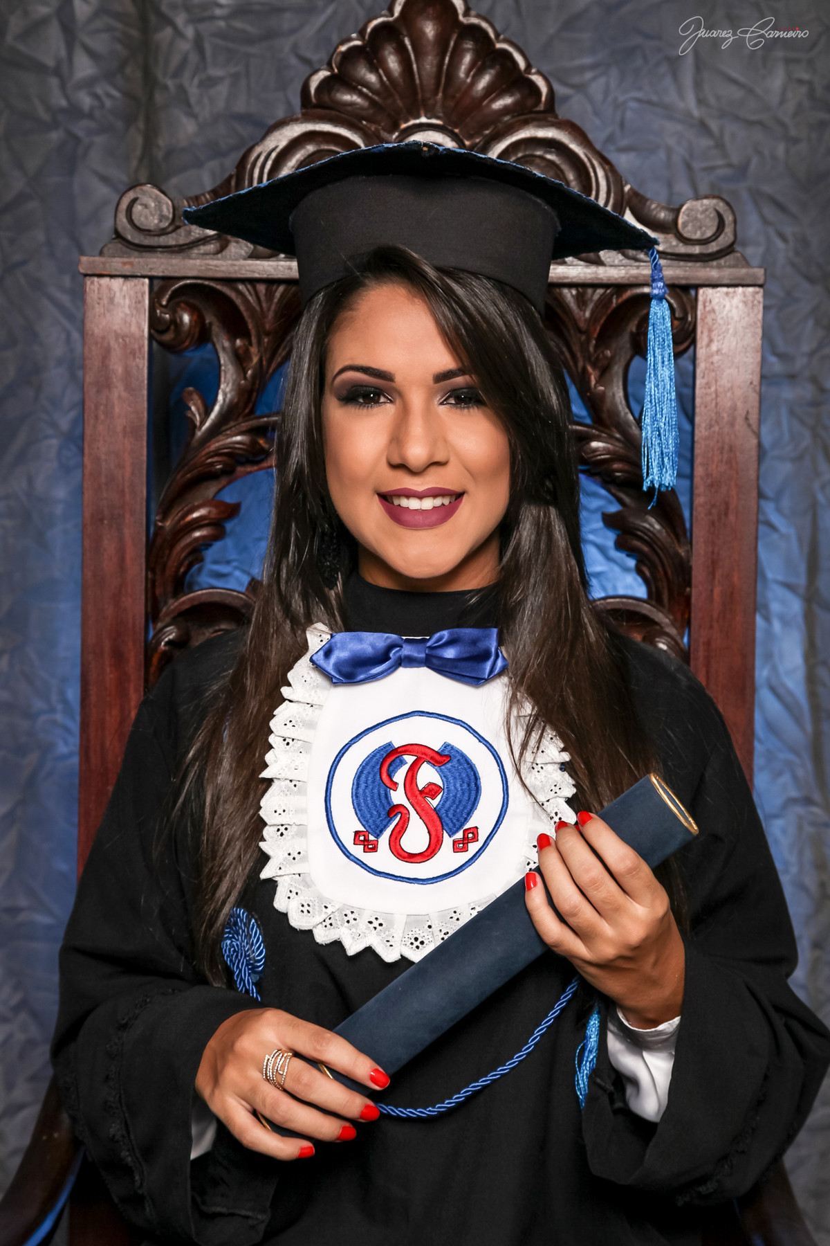 juarez-carneiro-studio-formatura-fotografo-fotografia-joãopessoa-pb-fonoaudiologia-beca