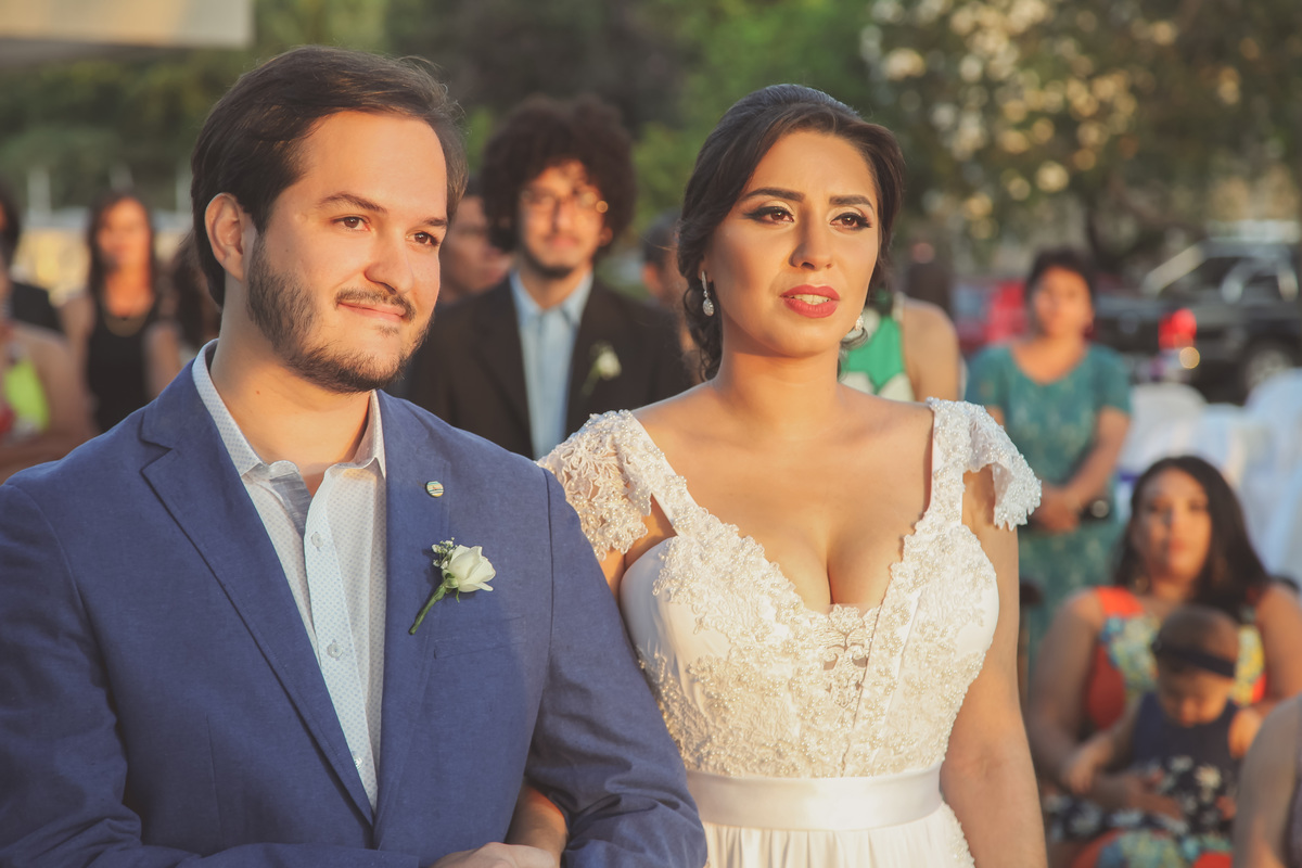 juarez-carneiro-studio-fotografo-joãopessoa-paraiba-jampa-pb-casamento-ensaio-praia-noivos-noivas-feiradenoiva-fotografodecasamento-vestidodenoiva-fotografia-foto-wedding-amor-love-sentimento-casal-juarezcarneirostudio-arte-classico-flores