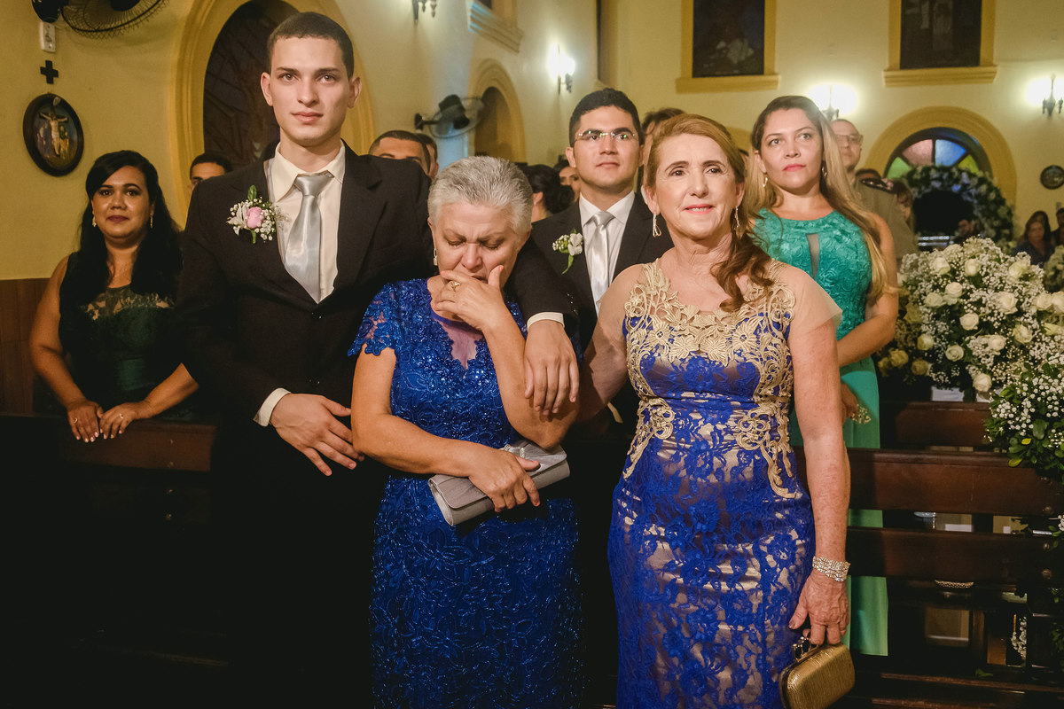 casamento-juarezcarneirostudio-melhorfotografo-fotografonaparaiba-paraiba-joãopessoa-fotos-noiva-noivo-jacaraú-militar-fotografodecasamento-ensaio-historiadecasamento-fotosdecasamento-emoção-tenente-aspirantes-espadas-pb-jampa-igreja-festa-dança