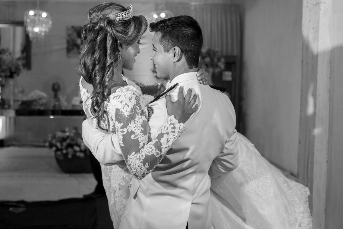 casamento-juarezcarneirostudio-melhorfotografo-fotografonaparaiba-paraiba-joãopessoa-fotos-noiva-noivo-jacaraú-militar-fotografodecasamento-ensaio-historiadecasamento-fotosdecasamento-emoção-tenente-aspirantes-espadas-pb-jampa-igreja-festa-dança