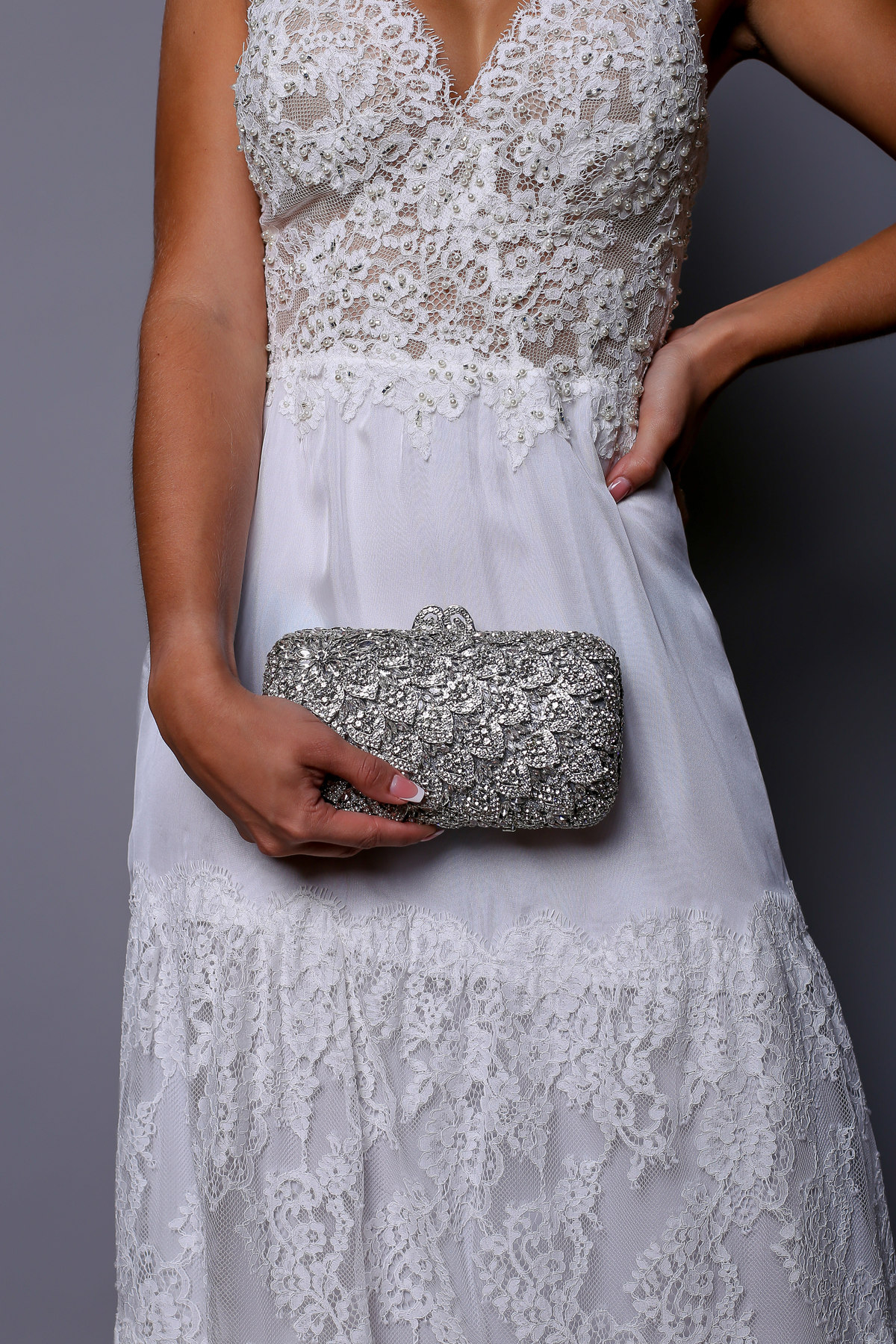 lanny-santana-juarez-carneiro-studio-fotografo-foto-fotografia-moda-roupa-vestidos-cath-clutches-aluga-pra-mim-estúdio-studio-luxo-beleza-blogueira-blog-joãopessoa-paraíba-pb-jampa-fashion-linda-acessorios-bolsa-roupa-feminino-mulher-aluguel-diego