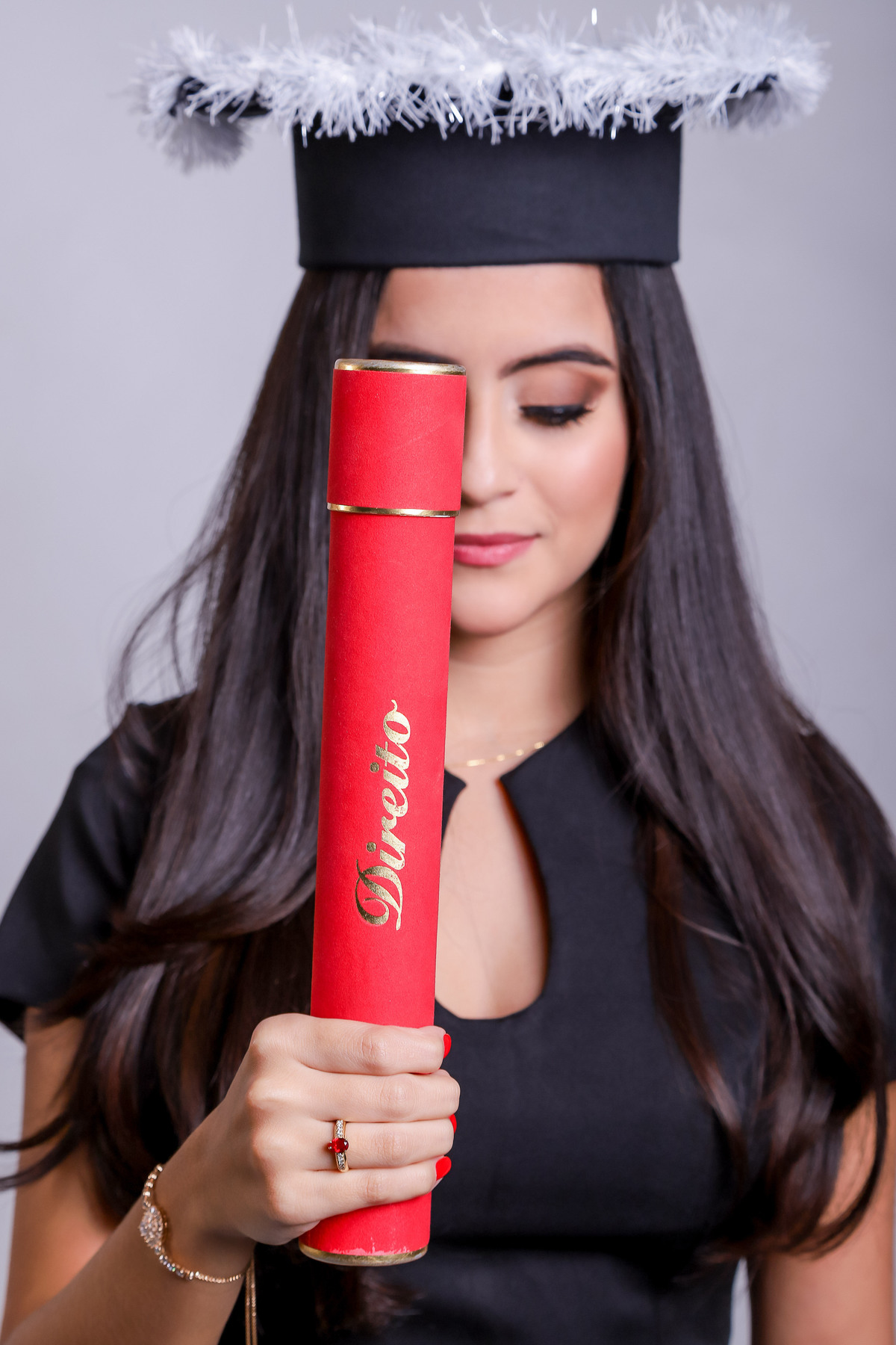 gabriela-cortez-juarez-carneiro-studio-fotografo-formatura-direito-iesp-joãopessoa-paraíba-jampa-pb-formanda-beca-becaspb-foto-estúdio-cadeiradeformatura-advogada-advogado-sonho-realização-capelo-ensaio-sessãodefotos-ufpb-nassau-asper-unipê-unip-fpb-2019