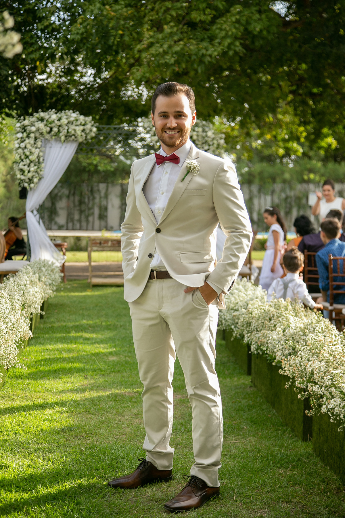 casamento-wedding-noiva-noivo-juarez-carneiro-studio-fotografo-noivos-chacara-nbs-joãopessoa-paraiba-jampa-pb-padrinhos-madrinhas-foto-vestidodenoiva-dia-jardim-jesus-cerimônia-recepção-festa-amor-love-sentimento-emoção-terno-inspiração-casorio-igreja