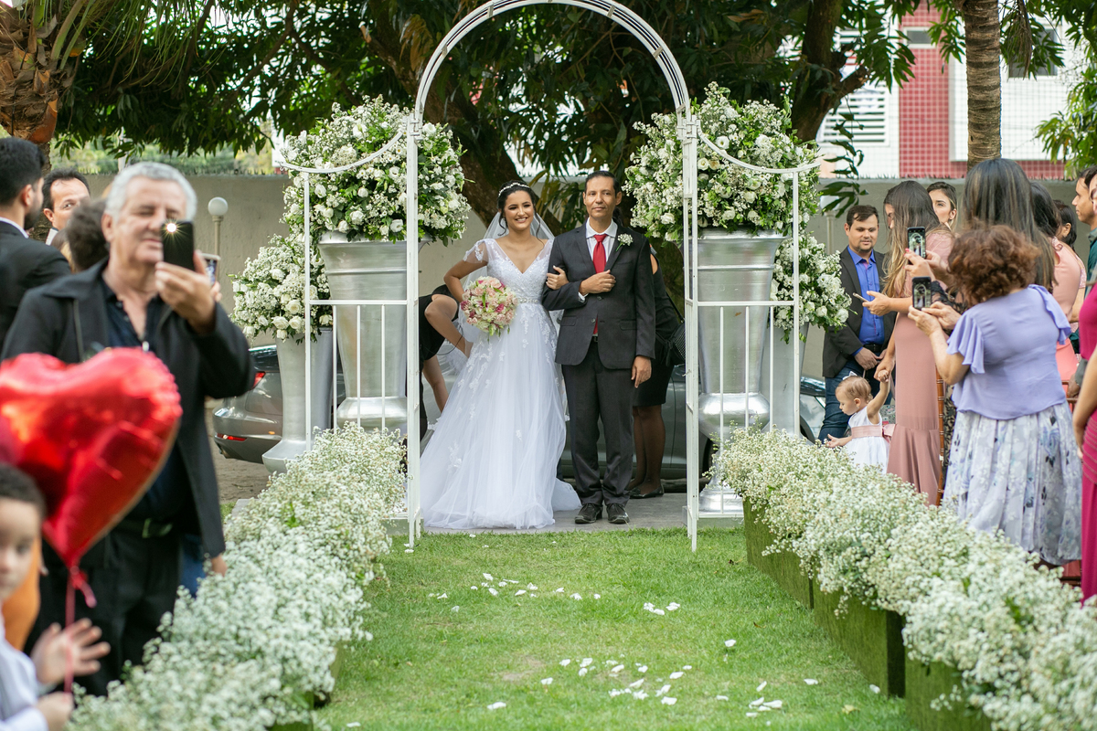 casamento-wedding-noiva-noivo-juarez-carneiro-studio-fotografo-noivos-chacara-nbs-joãopessoa-paraiba-jampa-pb-padrinhos-madrinhas-foto-vestidodenoiva-dia-jardim-jesus-cerimônia-recepção-festa-amor-love-sentimento-emoção-terno-inspiração-casorio-igreja