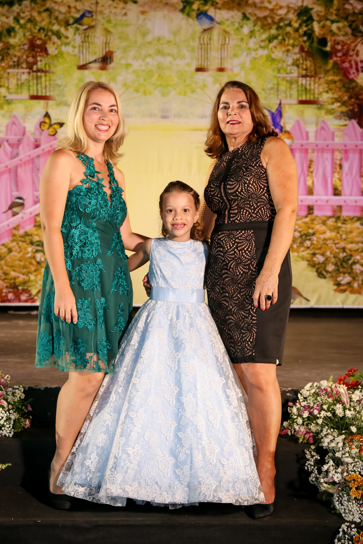 abc-formatura-geo-tambaú-sul-joãopessoa-paraiba-jampa-pb-colégio-escola-infantil-praia-casaroccia-beca-diploma-criança-festa-espetáculo-vestido-professores-pirlimpipim-geotambaú-fotografo-foto-fotografia-juarez-carneiro-studio-diego