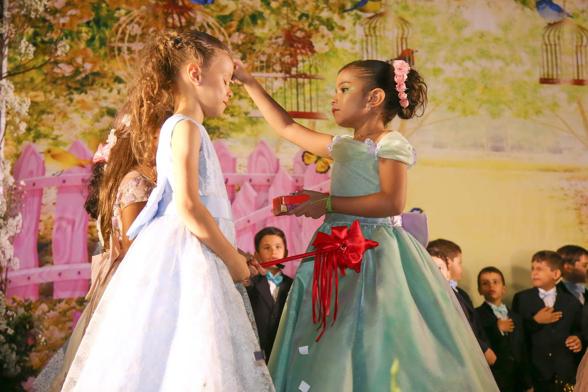 abc-formatura-geo-tambaú-sul-joãopessoa-paraiba-jampa-pb-colégio-escola-infantil-praia-casaroccia-beca-diploma-criança-festa-espetáculo-vestido-professores-pirlimpipim-geotambaú-fotografo-foto-fotografia-juarez-carneiro-studio-diego
