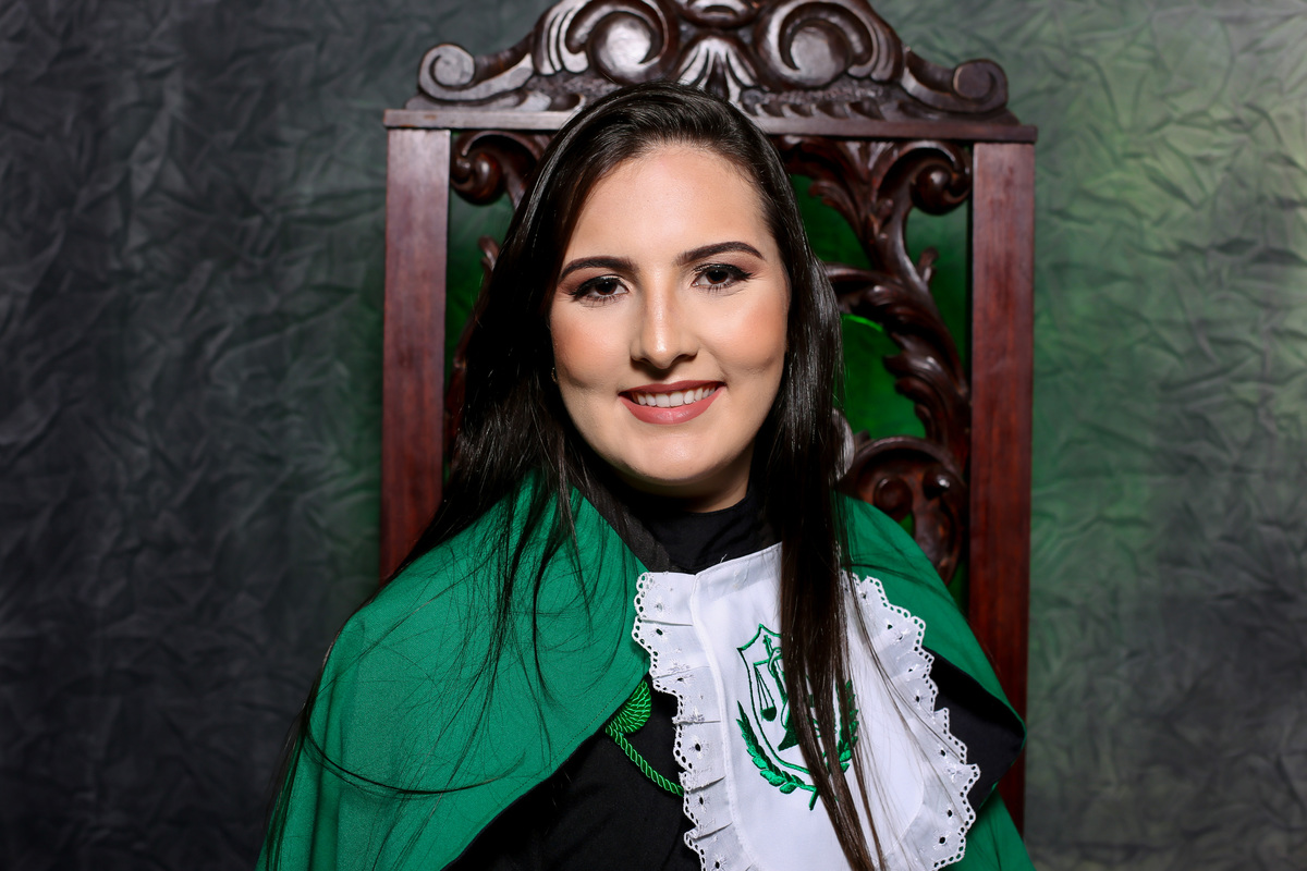 juarez-carneiro-studio-ensaio-sessão-foto-fotografia-formatura-cadeira-capelo-beca-becapb-fpb-nutrição