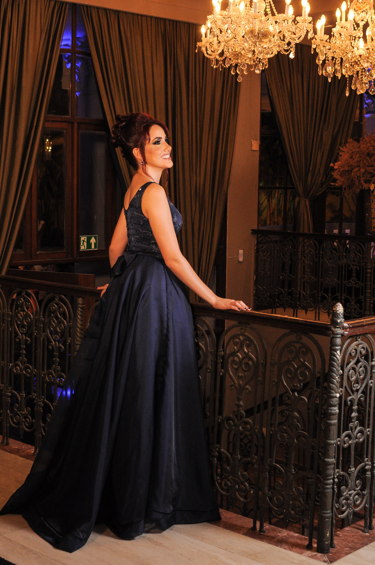 juarez-carneiro-studio-joãopessoa-paraiba-foto-fotografia-formatura-beca-unipê-engenhariacivil-cadeira-paçodosleoes