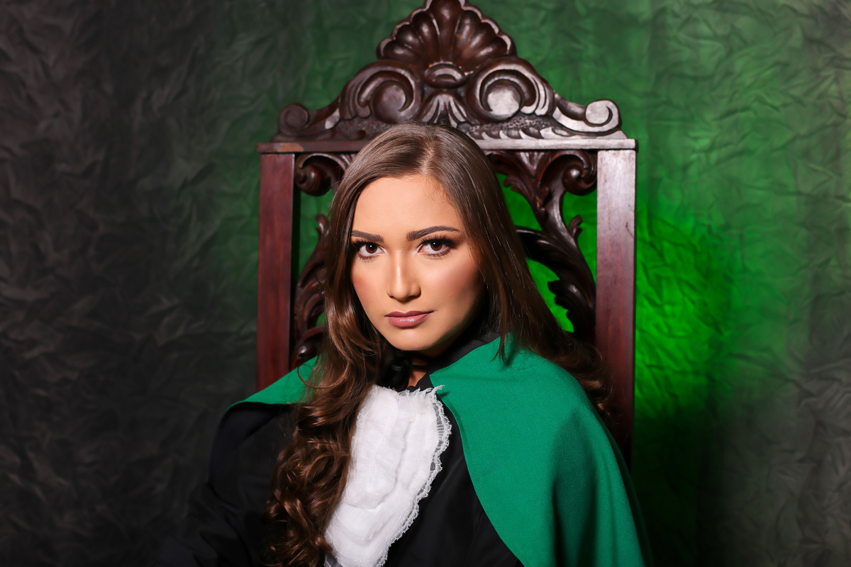 formatura-formanda-biomedicina-joãopessoa-paraiba-fotografo-fotos-beca-portadiploma-becas-faculdade-juarez-carneiro-studio