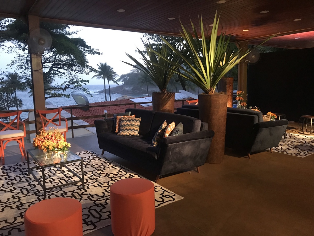 Corporativo Djur -Globo - Windsor 