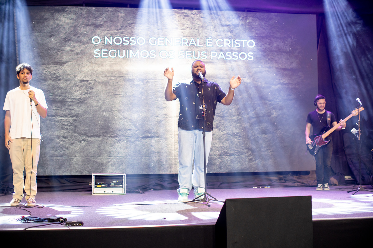 Comunidade da graça Guarulhos Fernando Diniz Louvor adoração Deus Jesus igreja