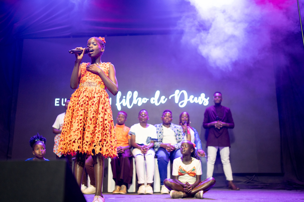 CgGuarulhos cg Guarulhos Pastor FERNANDO DINIZ Samuel Mendonça Igreja Shopping Internacional Guarulhos Coral Watoto Watoto felicidade alegria Jesus Deus louvor adoração Fotografia talento