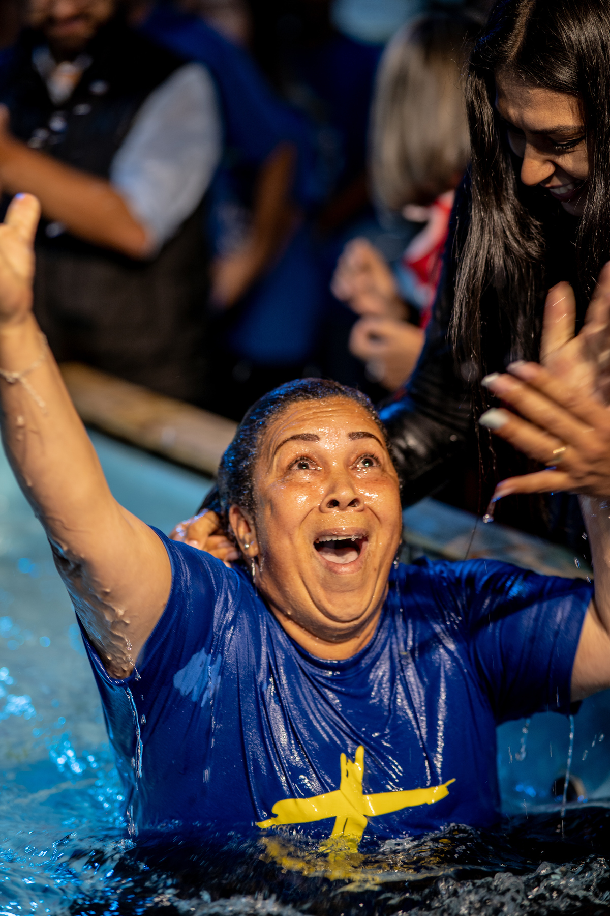 Comunidade da Graça cgguarulhos Cg Guarulhos FERNANDO DINIZ Pastor Fernando Diniz Batismo Batismo nas águas fotografia Jesus Igreja Família
