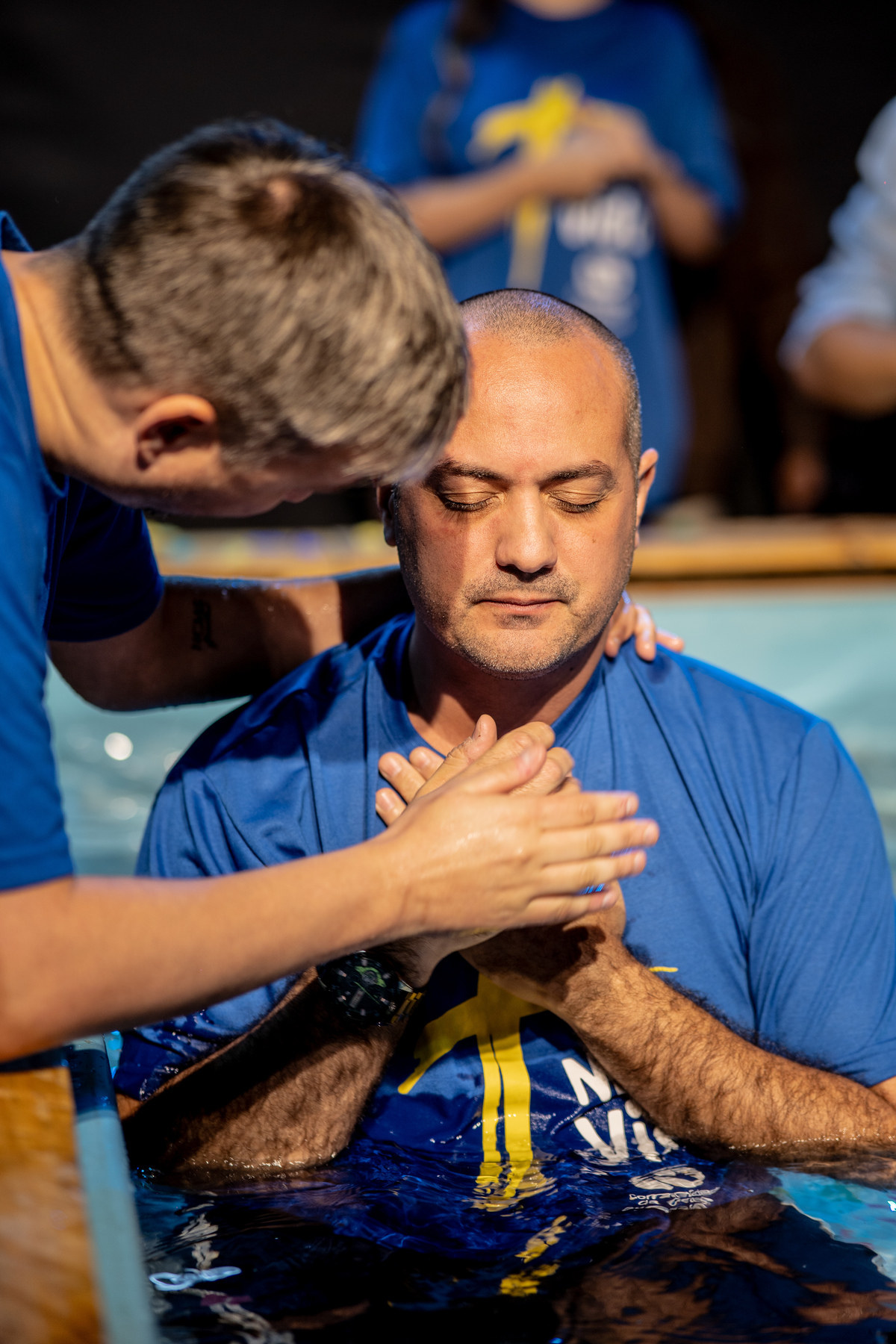 Comunidade da Graça cgguarulhos Cg Guarulhos FERNANDO DINIZ Pastor Fernando Diniz Batismo Batismo nas águas fotografia Jesus Igreja Família