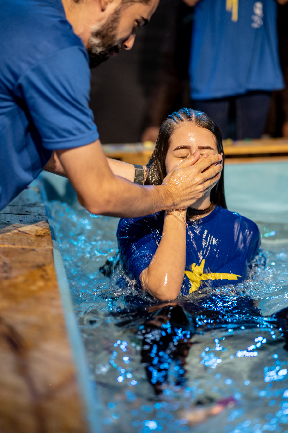 Comunidade da Graça cgguarulhos Cg Guarulhos FERNANDO DINIZ Pastor Fernando Diniz Batismo Batismo nas águas fotografia Jesus Igreja Família