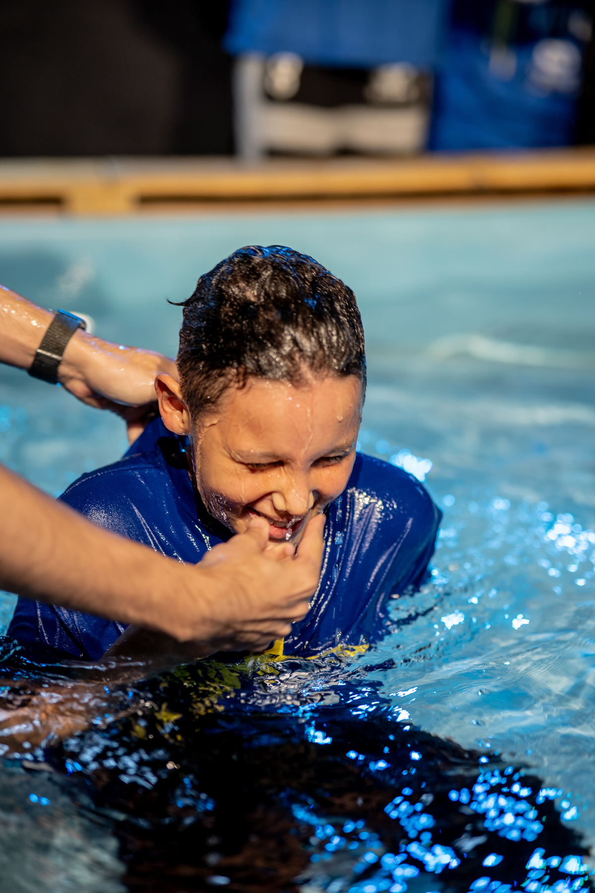 Comunidade da Graça cgguarulhos Cg Guarulhos FERNANDO DINIZ Pastor Fernando Diniz Batismo Batismo nas águas fotografia Jesus Igreja Família