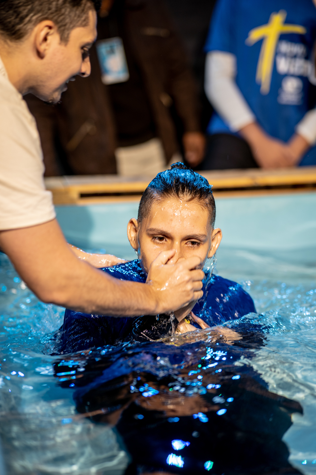 Comunidade da Graça cgguarulhos Cg Guarulhos FERNANDO DINIZ Pastor Fernando Diniz Batismo Batismo nas águas fotografia Jesus Igreja Família