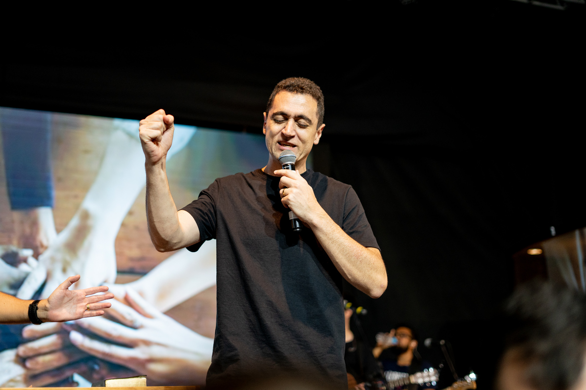 apresentação novos membros fernando diniz Comunidade da graça Guarulhos cg guarulhos