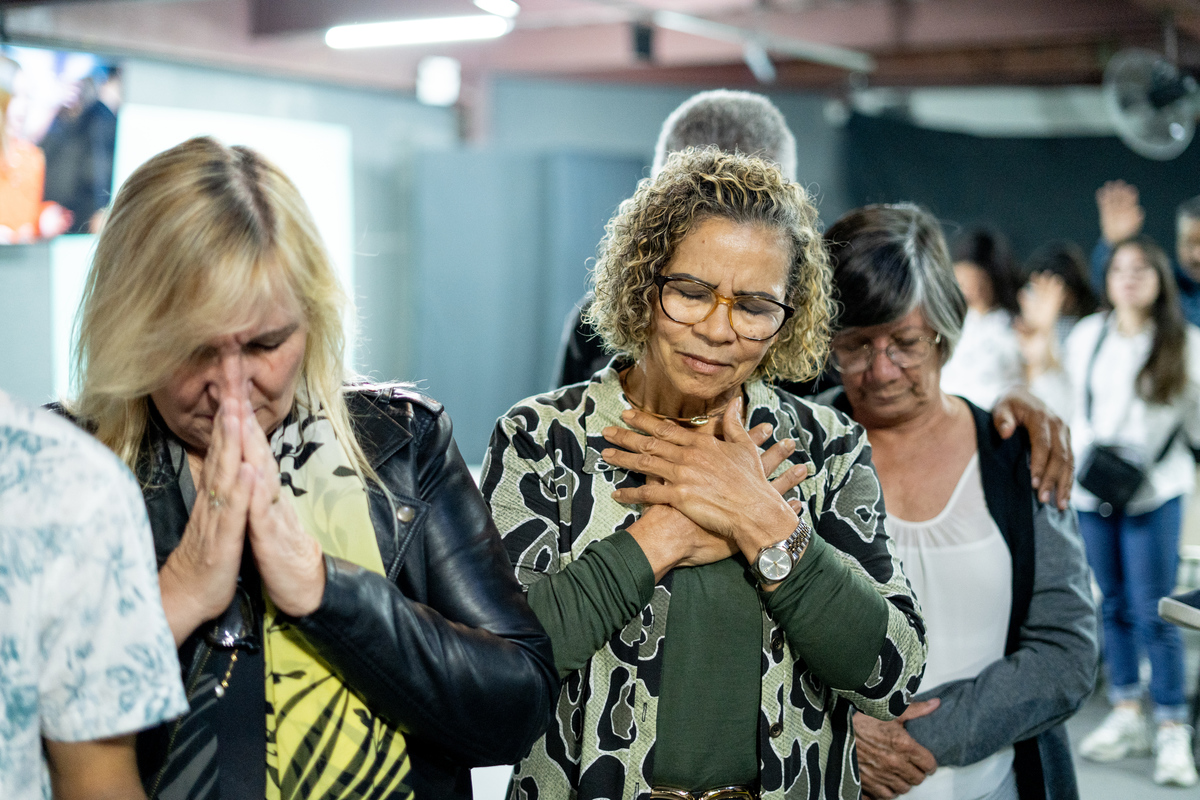 apresentação novos membros fernando diniz Comunidade da graça Guarulhos cg guarulhos