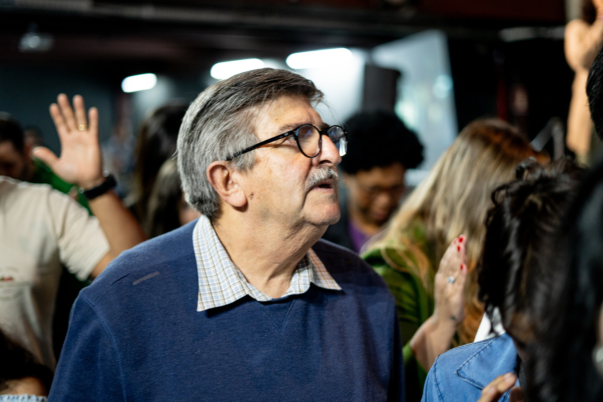 apresentação novos membros fernando diniz Comunidade da graça Guarulhos cg guarulhos
