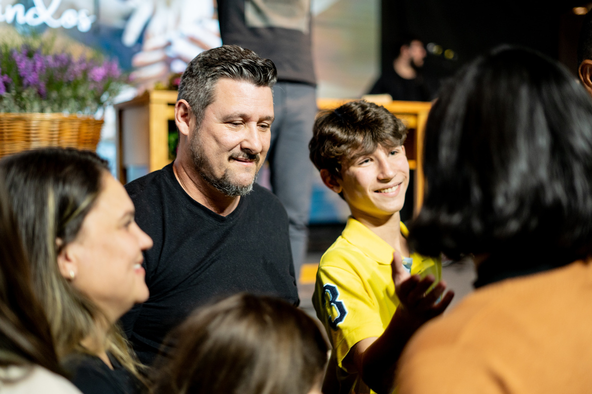 apresentação novos membros fernando diniz Comunidade da graça Guarulhos cg guarulhos