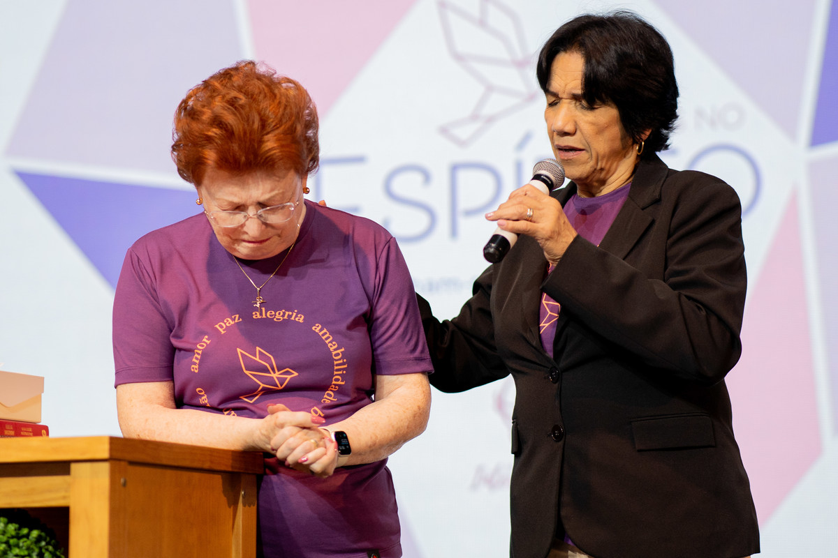 Mulheres Intercessoras base guarulhos comunidade da Graça